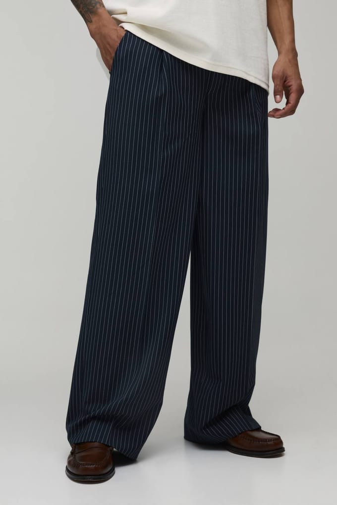 Baggy Fit Krijtstreep Plooifront Gesneden Pantalon | Navy | Size 36