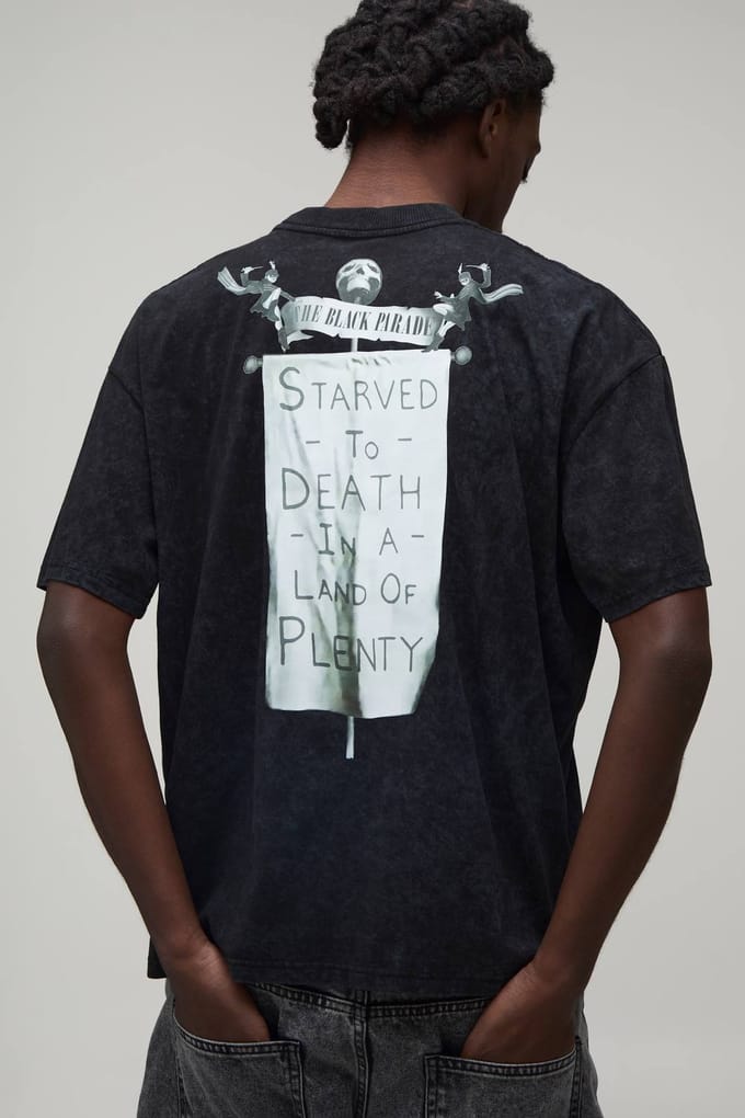 Oversized My Chemical Romance Acid Wash Licentie Print T-shirt | Washed Black | Size Medium