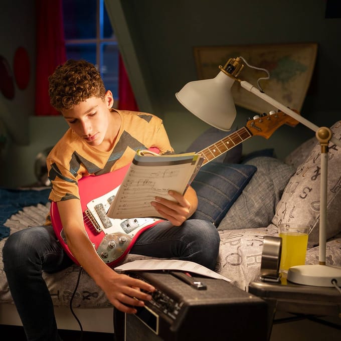 Philips LED lamp - Standaard lampvorm met E27 fitting - Koelwit licht: 4000K - 40W - Mat glas