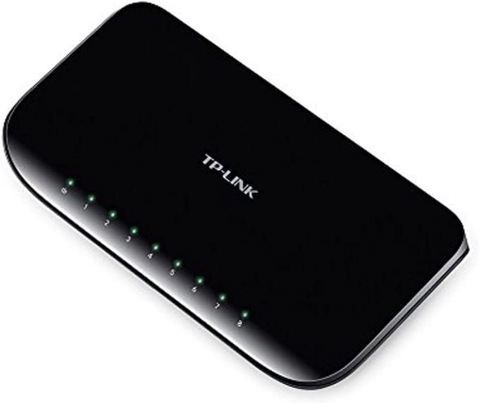 Netwerk Switch - Gigabit Hub - Internet Verbinding - Energiebesparend - 8 Poorten - Zwart
