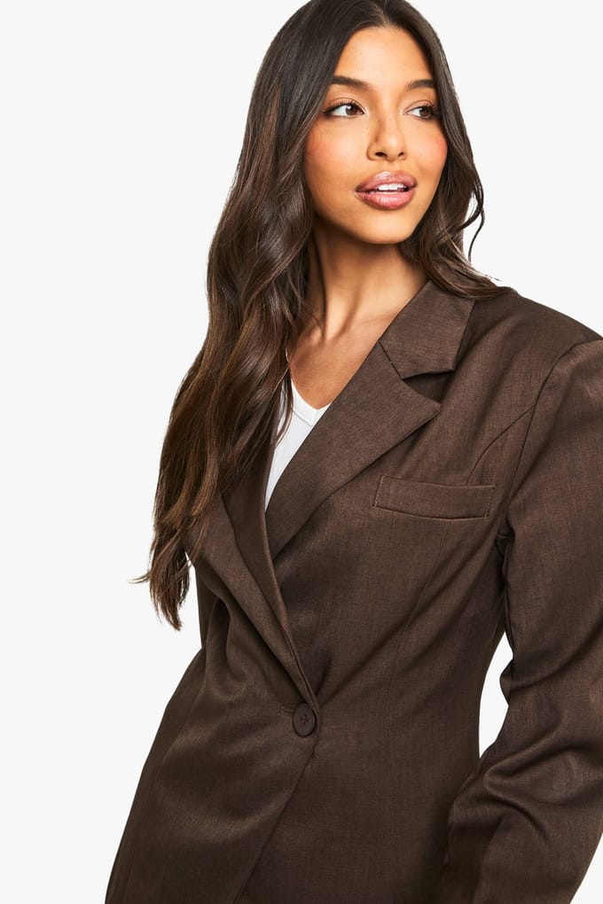 boohoo Dames Geweven op maat gemaakte blazer met ingesnoerde taille | Chocoladebruin | Maat: 38