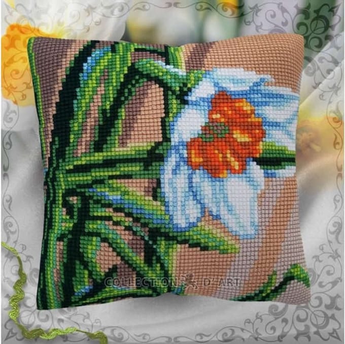 Collection d'Art White Narcissus Kruissteekkussen pakket 5487