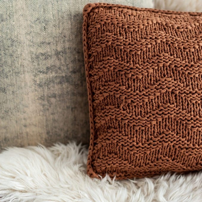 Breipakket kussen Bulky Textures Caramel Brown