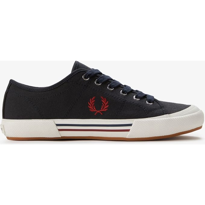 Fred Perry B708 Vintage Tennis Canvas Heren Navy/Rode Sneakers