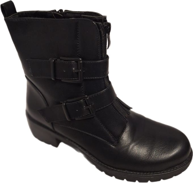 LUCKYSHOES-BIKERBOOTS-BLACK-MAT IMITATIELEER-2 GESPEN EN RITS-41