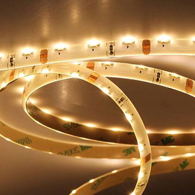LED Strip 335 Sideview 120 leds/mtr IP64 WW 3000K 9.6W 12V P