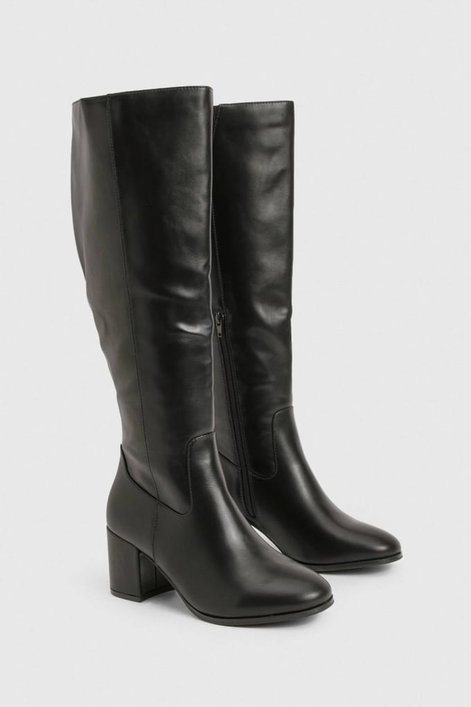 boohoo Dames Brede pasvorm lage block basic instapkniehoge laarzen | Black | Maat: 3