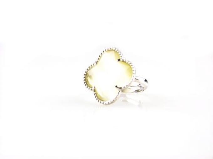 model Fiori ring in zilver parelmoer