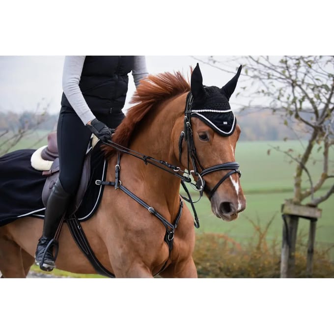 Paardenmuts court HFI Velvet