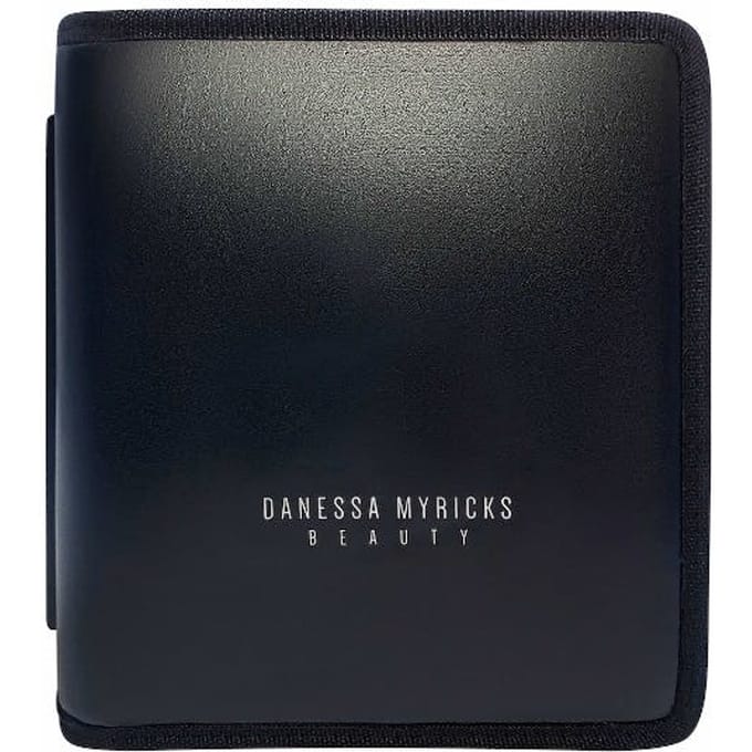 Danessa Myricks Beauty Lippibook 1 st