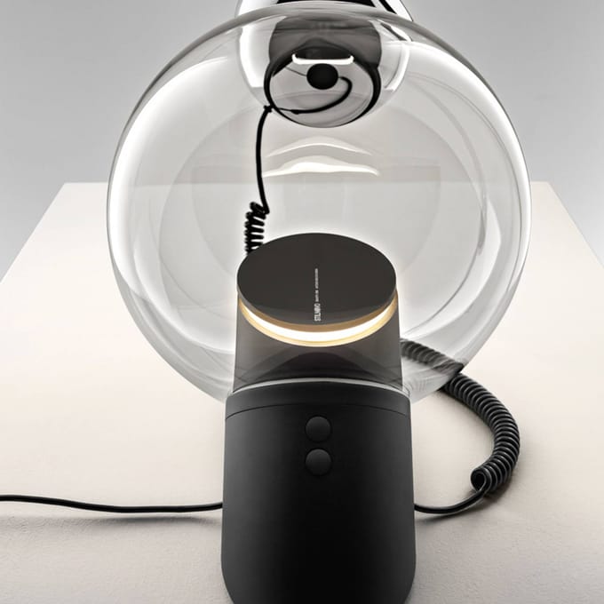 Stilnovo Gravita LED tafellamp met 2 lichtbronnen