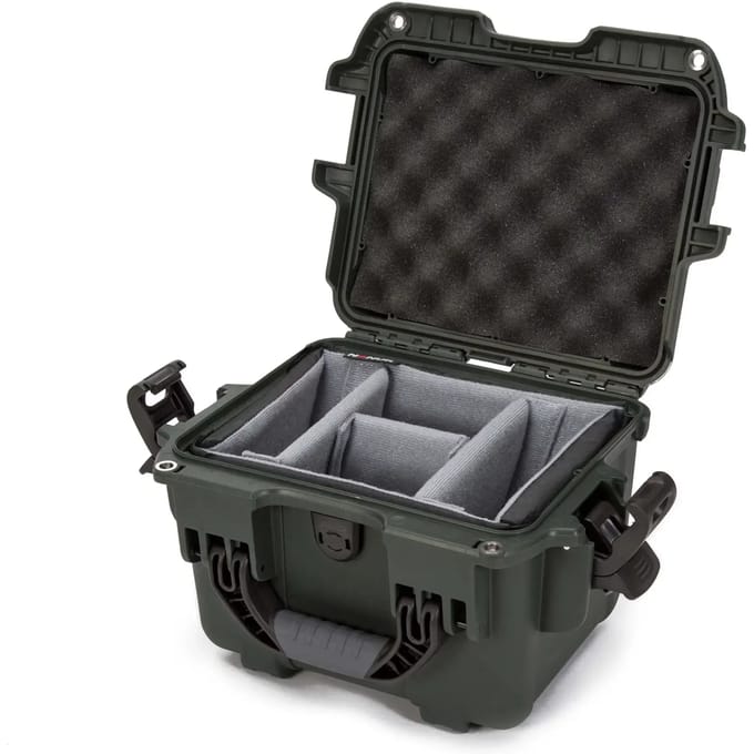 Cameratas Nanuk  908