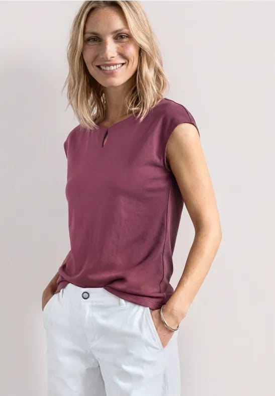 Shirt met afhangende schouders en uitsnijding