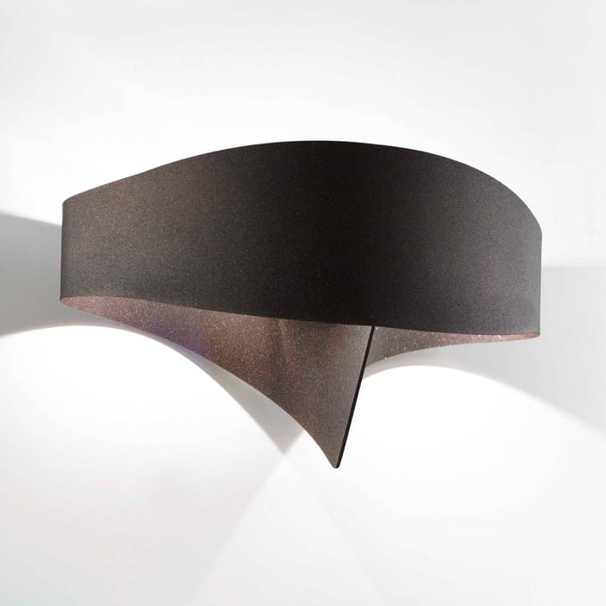 Selène LED wandlamp Scudo van staal, brons