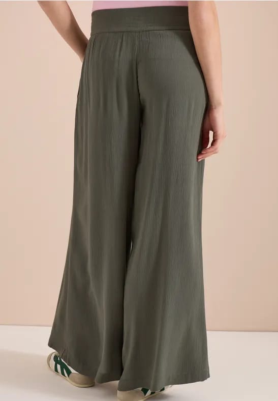 Wide Legs broek met crêpe structuur