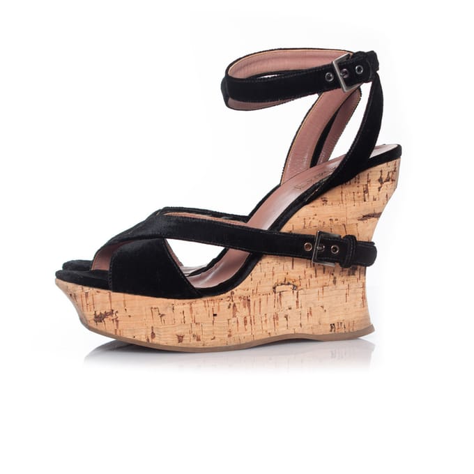 Alaia Cork wedge met zwart fluweel