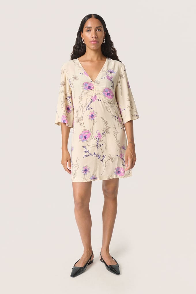 Damesjurk Soaked in Luxury Naoma
