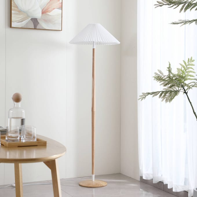 Lucande Ellorin vloerlamp, wit, hout, Ø 47,5 cm, E27