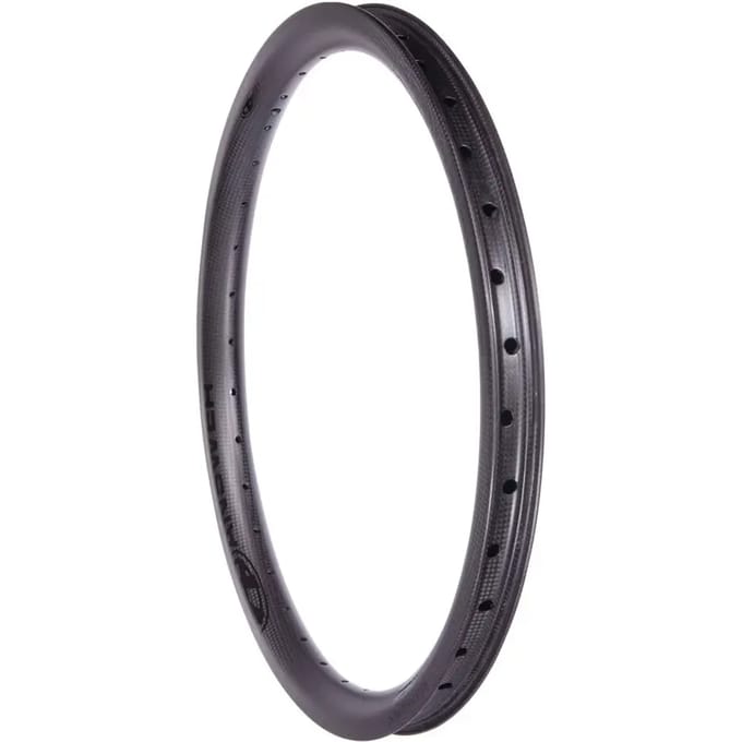 Voorwiel van carbon Answer