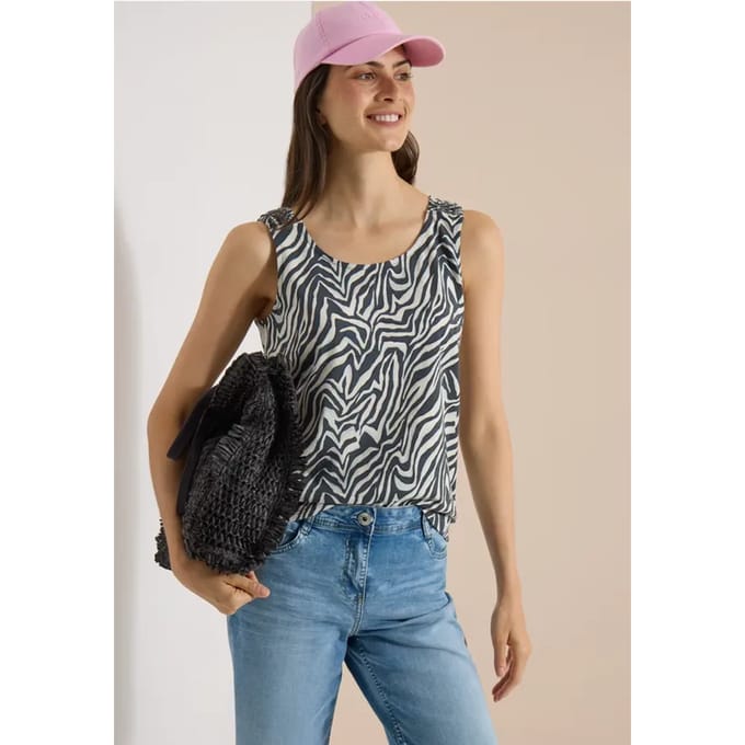 Top met ronde hals en plooidetails