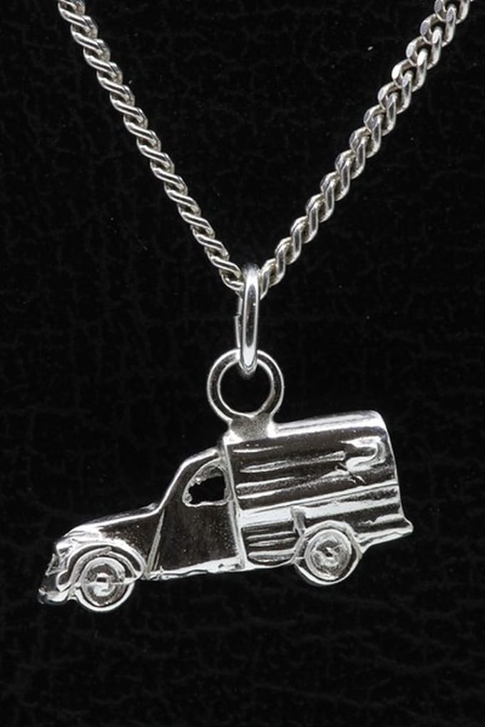Zilveren Citroën 2CV Lelijk eend bestelauto ketting hanger