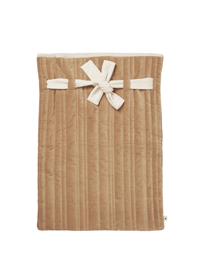 Ferm Living Vari Gequilte geschenktas - velvet/tan
