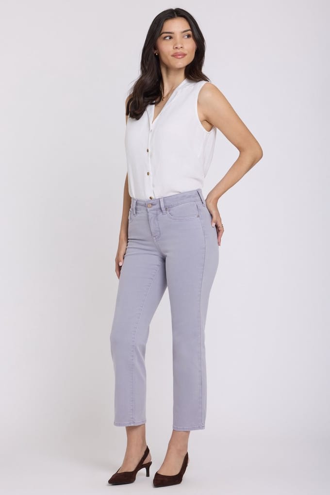 Marilyn Straight Ankle Jeans