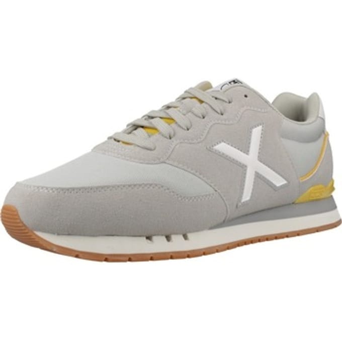 Lage Sneakers Munich Dash 272