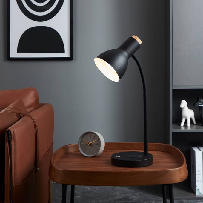 Eglo Bureaulamp Veradal Zwart Hout E27 Met Qi-lader
