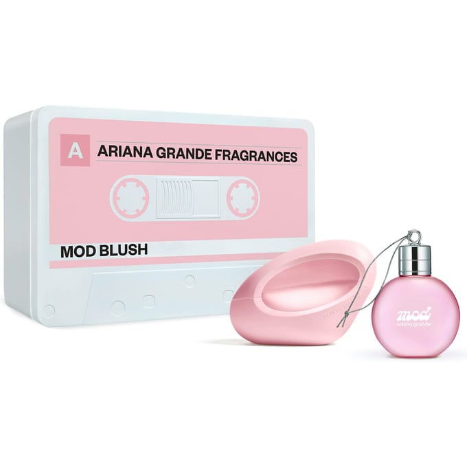 Ariana Grande Blush Gift Set 30 ml + 75 ml