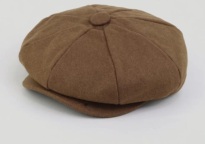 Plain Eight Piece Cap Camel Medium (58cm)