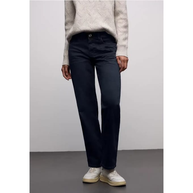 Straight Legs jeans