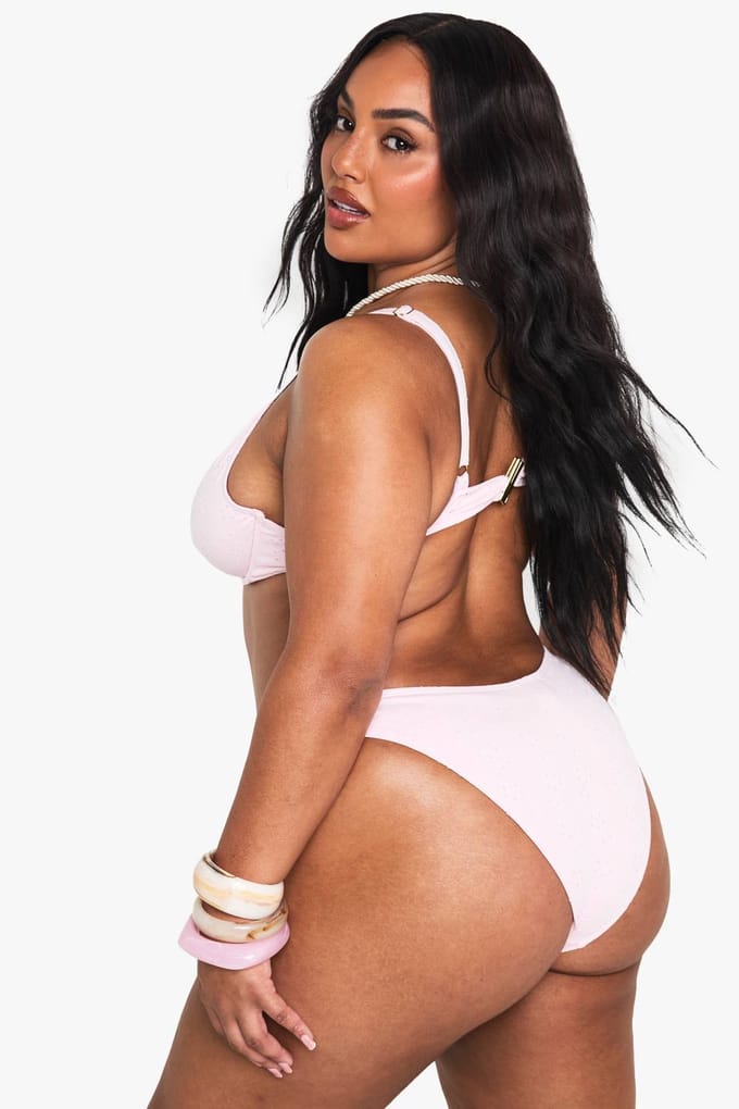 boohoo Dames PLUS BRODERIE BEUGEL BIKINI SET | Baby Pink | Maat: 28