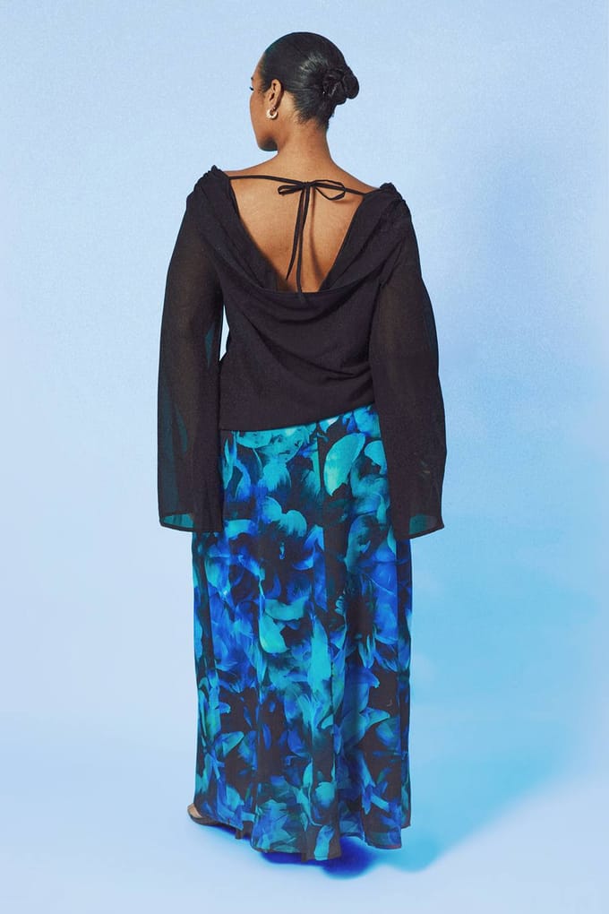 boohoo Dames Plus Bloemen Maxirok Van Chiffon Met Gerimpelde Taille | Black | Maat: 28