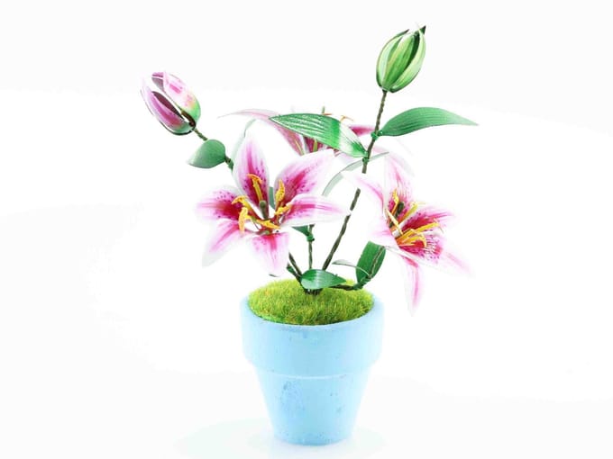 Bouwpakket 3D Model DIY Roze Lelies in Pot- gekleurd- metaal