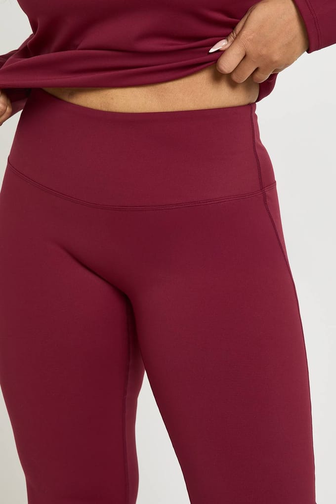 boohoo Dames Plus superzachte hoge taille uitlopende legging | Bessen | Maat: 48