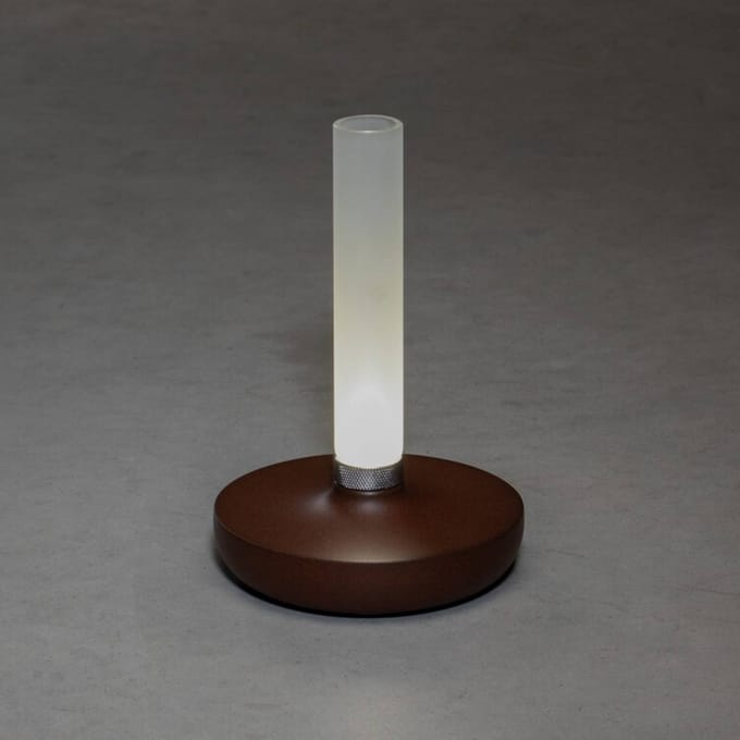 Konstsmide LED tafellamp Biarritz IP54 accu CCT roestbruin