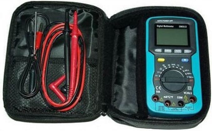 Digitale multimeter AC/DC voorzien van temperatuurmeting - Diode test - vochtigheid -