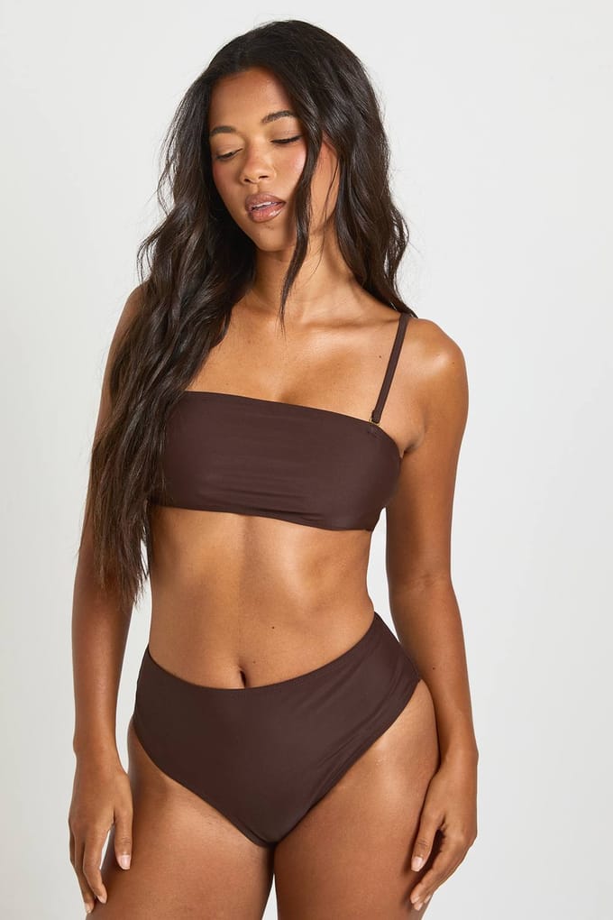 boohoo Dames Essentials Afneembare Bandjes Bandeau Bikini Top | Chocoladebruin | Maat: 42