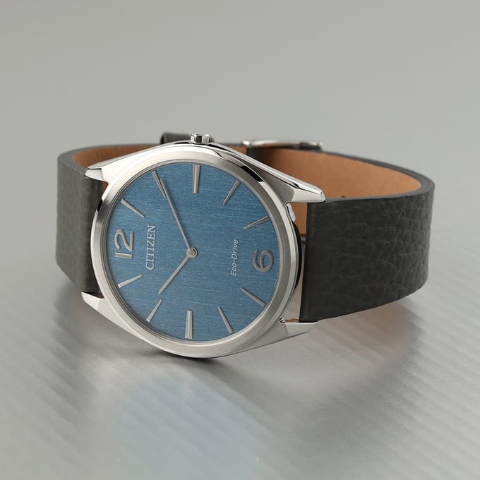 Citizen Suratto AR3120-24L Horloge - Leer - Grijs - Ø 38 mm