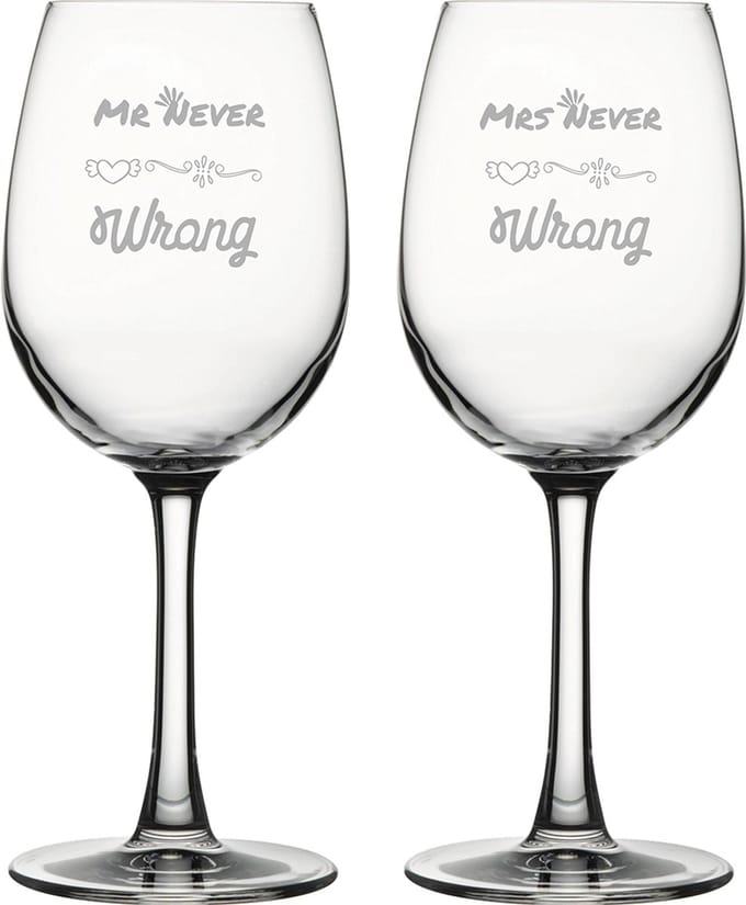 Gegraveerde set witte wijnglazen 36cl Mr. Never wrong - Mrs. Never wrong