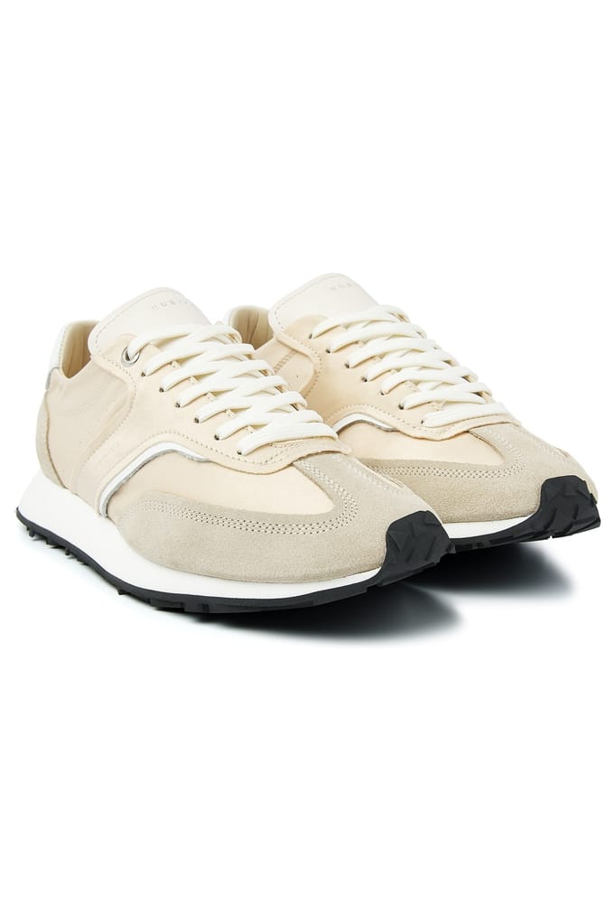 Nubikk Zora Mae (l) Beige Satin Größe: 41 | Trainers Outlet | Damen | Braun