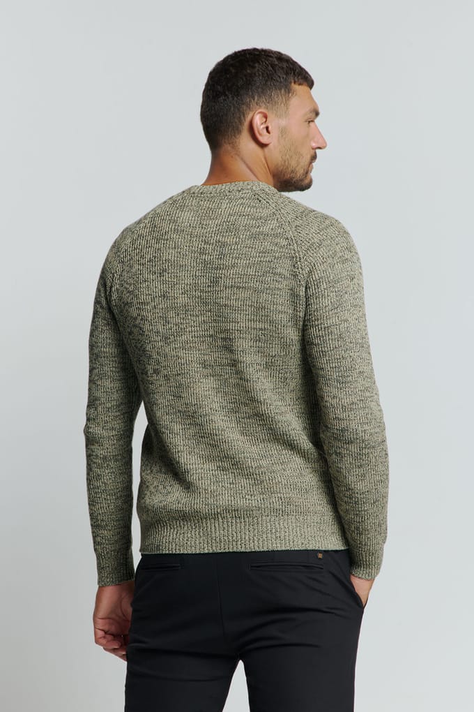 Sweater met ronde hals en driekleurig ribpatroon: Stijlvol Comfort met een Kleurrijke Twis