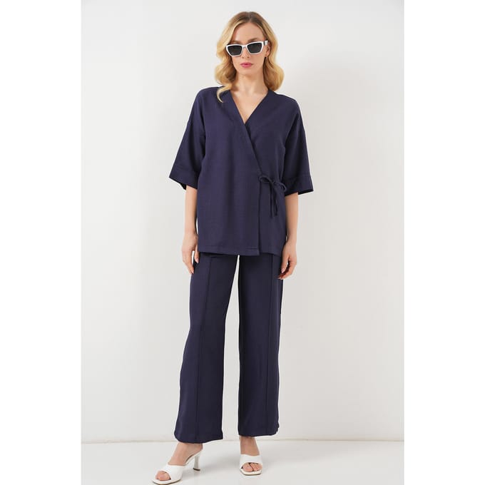 Overmaat V-hals Kimono Broekset met Striksluiting