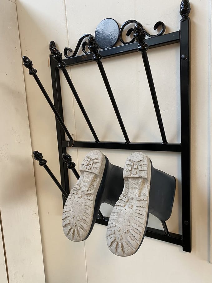 Laarzenrek wandbevestiging Grachtengroen