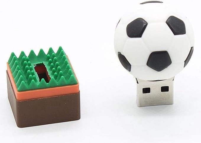 Voetbal 128GB 3.0 usb stick -1 jaar garantie – A graden klasse chip