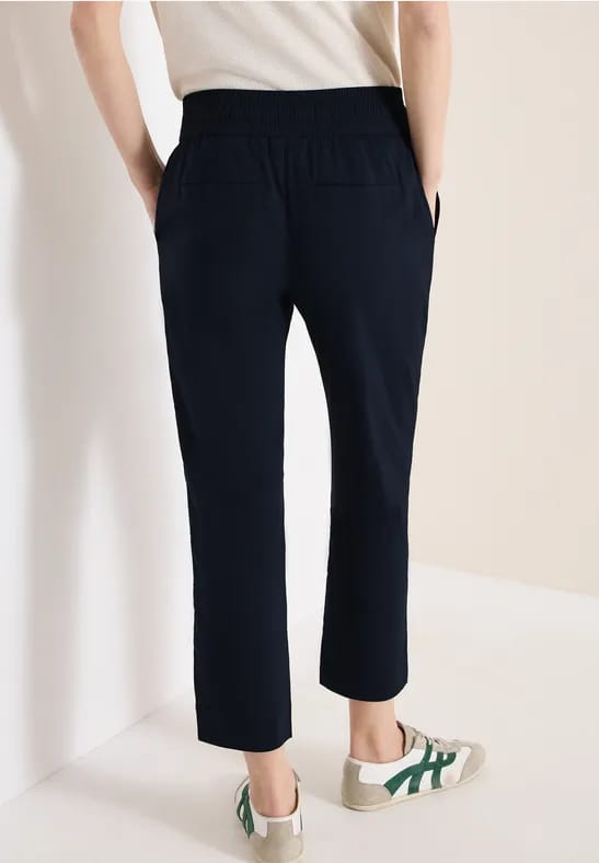 7/8 Mid Waist Slim Legs broek in casual fit