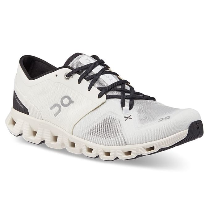 Baskets On Running Cloud X 3 Ivoire Noir 60.98706 43 white