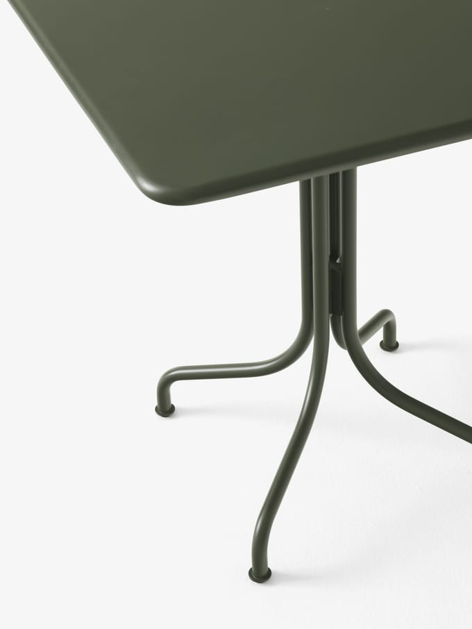 &Tradition Thorvald cafétafel SC97 hoekig - bronze green