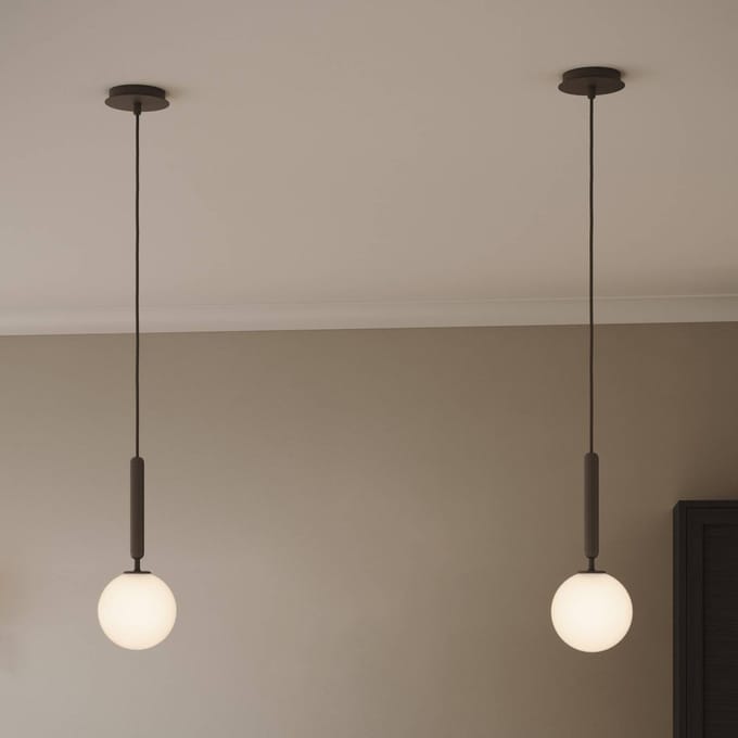 Nuura Miira 1 Hanglamp Rotsgrijs & Opaal Wit Klein